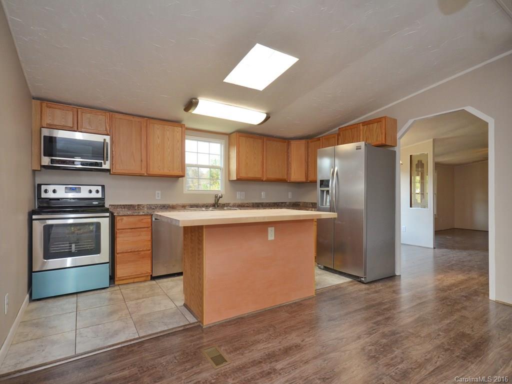 29 Star Road Marshall, NC 28753 - Photo 9 of 14 Gallery Image 9