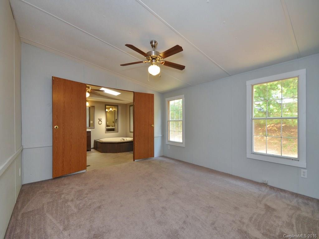 29 Star Road Marshall, NC 28753 - Photo 10 of 14 Gallery Image 10