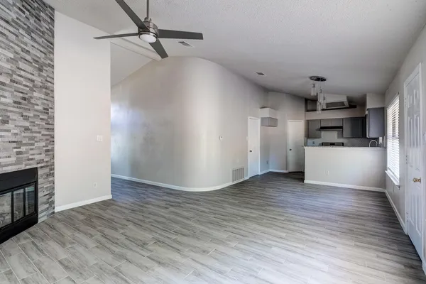 $1,995 | 3401 Larkspur Way, Cedar Park, TX 78613