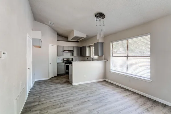 $1,995 | 3401 Larkspur Way, Cedar Park, TX 78613