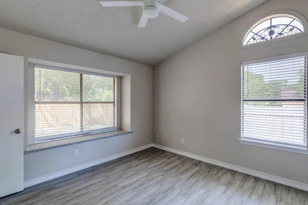 $1,995 | 3401 Larkspur Way, Cedar Park, TX 78613