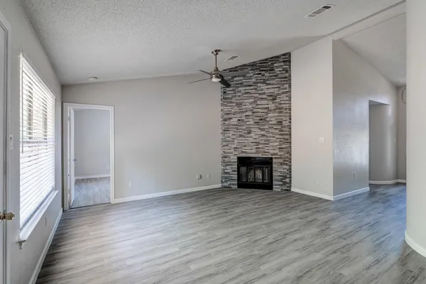 $1,995 | 3401 Larkspur Way, Cedar Park, TX 78613