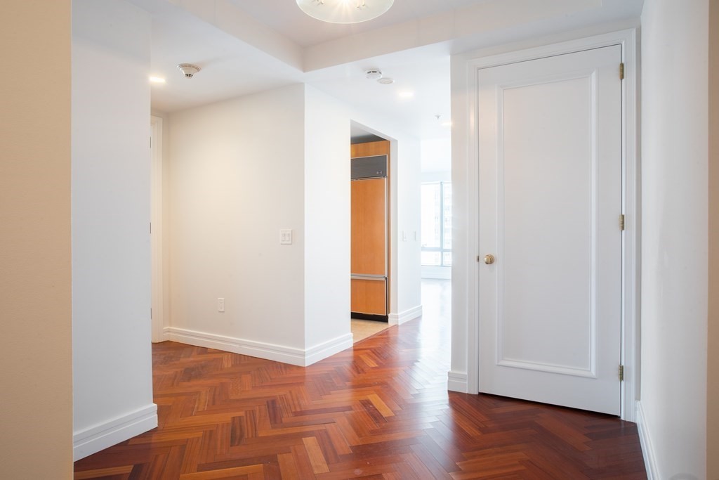 1 Avery Street, Unit 17A Boston, MA 02111 - Photo 2 of 19