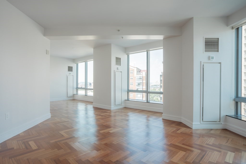 1 Avery Street, Unit 17A Boston, MA 02111 - Photo 5 of 19