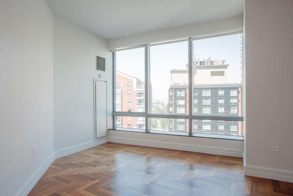 1 Avery Street, Unit 17A Boston, MA 02111 - Photo 6 of 19