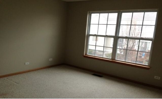 562 Declaration Lane, Unit 562 Aurora, IL 60502 - Photo 8 of 10