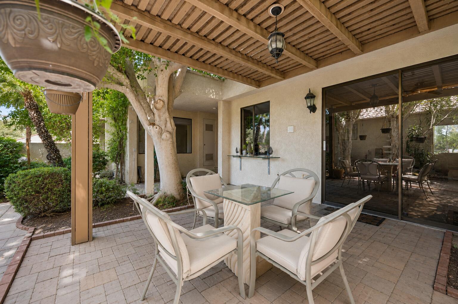 925 Inverness Drive Rancho Mirage, CA 92270 - Photo 32 of 70 Courtyard