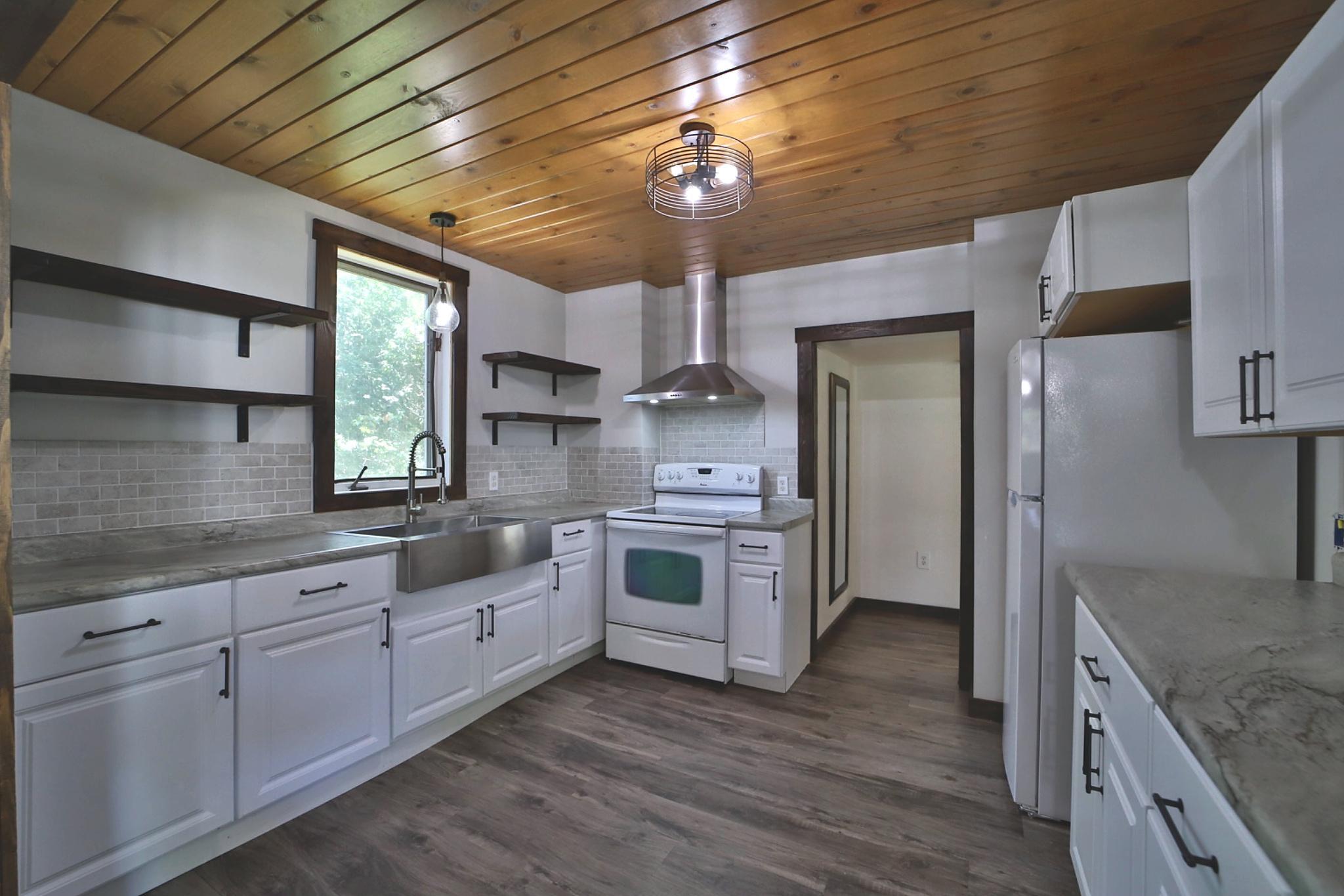 413 1st Street Southwest Crosby, MN 56441 - Photo 2 of 29