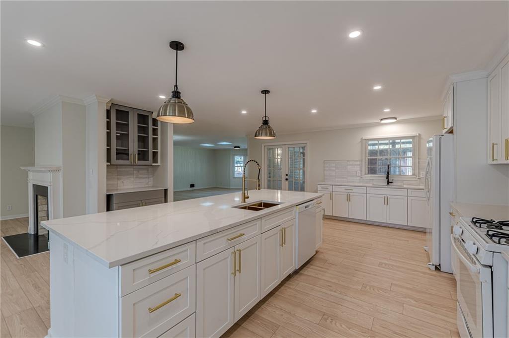 3121 Cascade Road Atlanta, GA 30311 - Photo 16 of 61