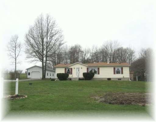 137 Folk Road Fredonia, PA 16124 - Photo 1 of 8 Exterior Front.