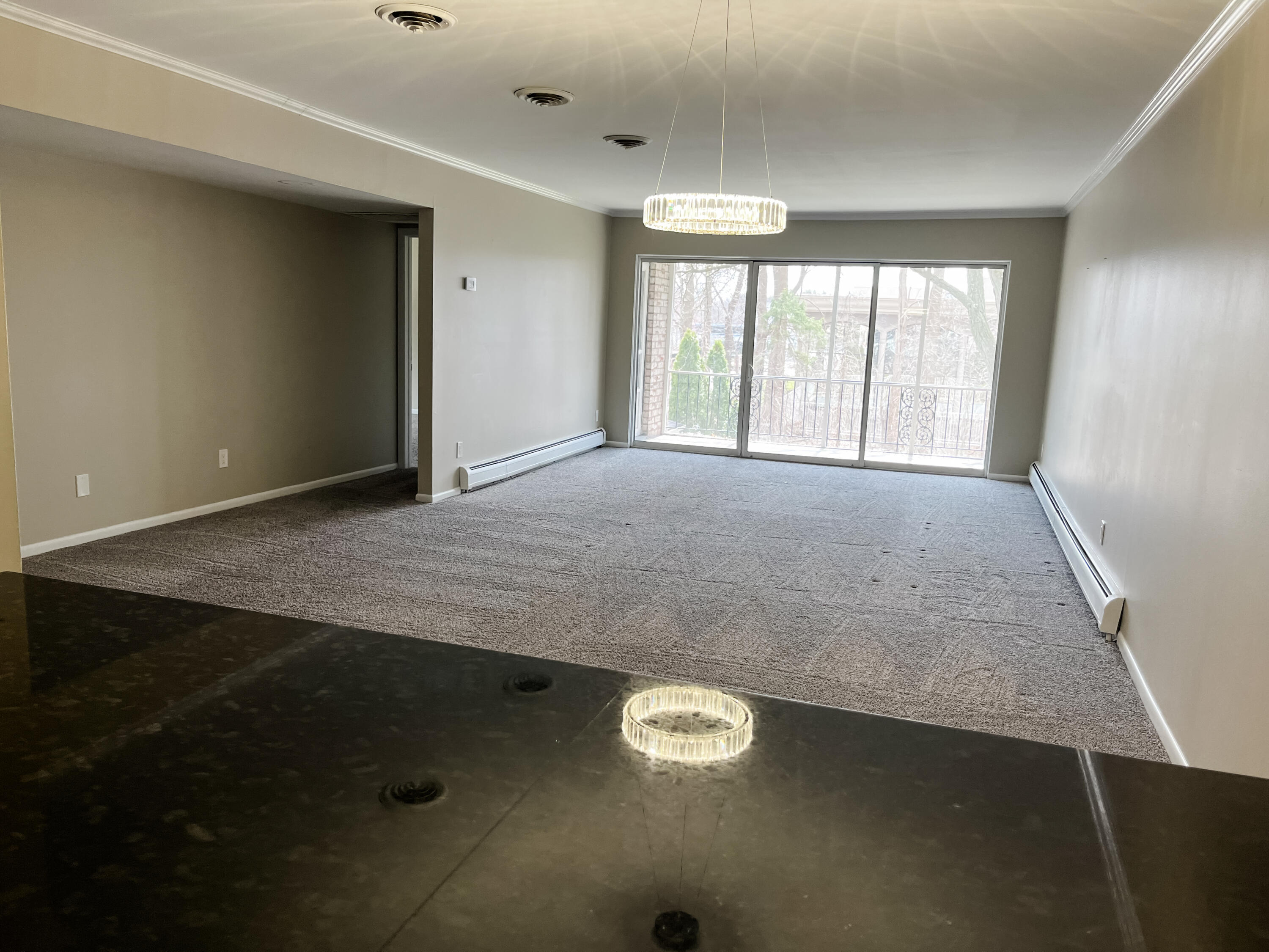 1745 Tiverton Road, Unit 19 Bloomfield Hills, MI 48304 - Photo 6 of 18 IMG_4137