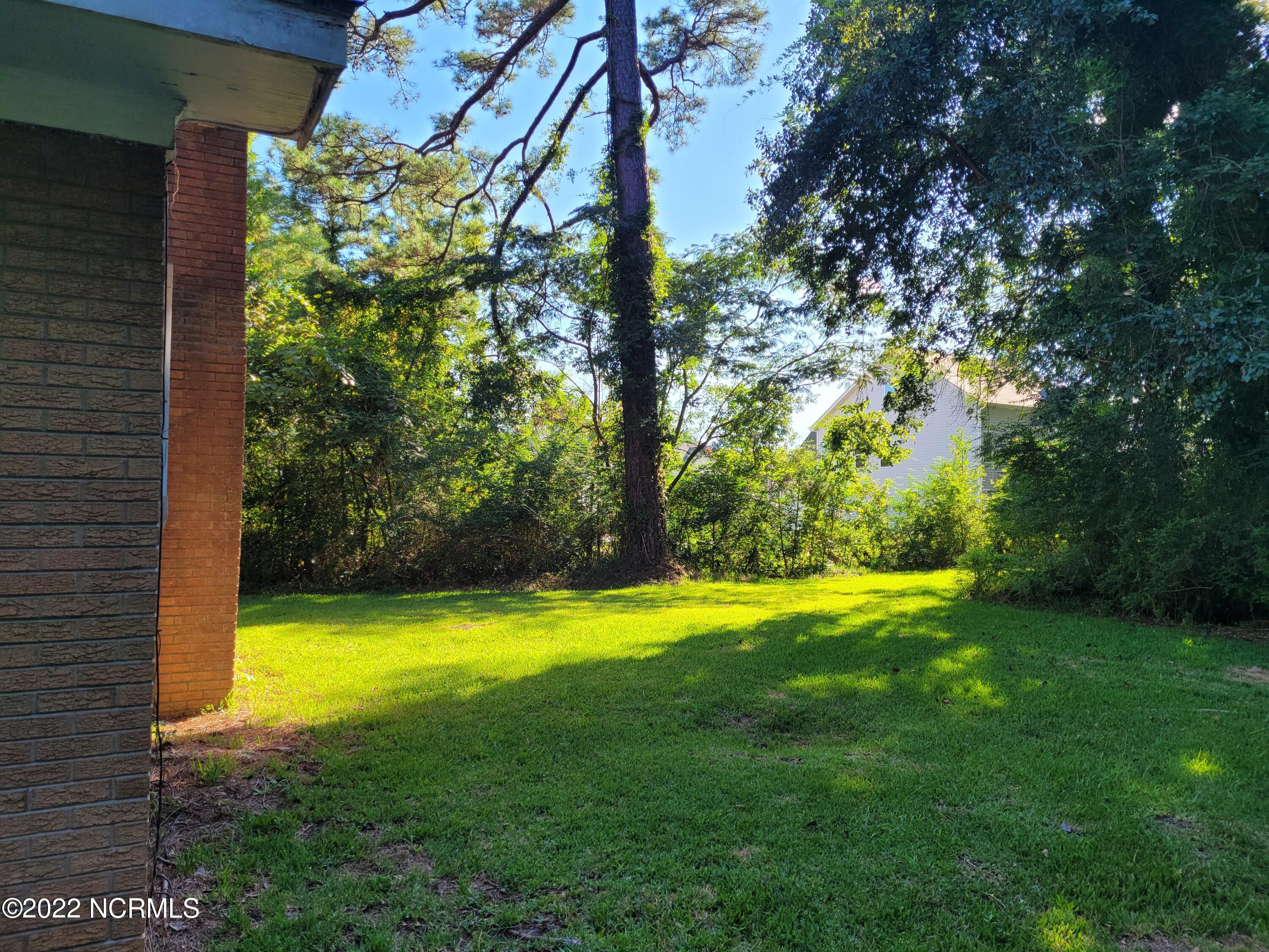 1536 Lanvale Road Leland, NC 28451 - Photo 5 of 8 20220914_165130
