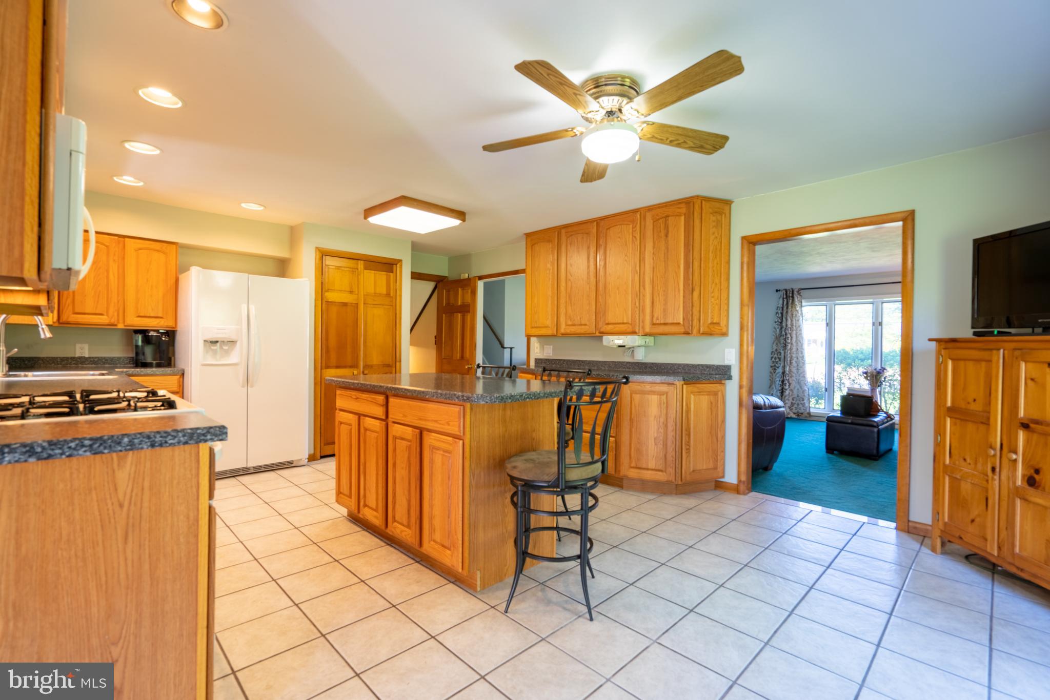 1394 Jolly Road Blue Bell, PA 19422 - Photo 8 of 22 Gallery Image 8