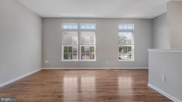 $3,300 | 4724 Hanrahan Place, Alexandria, VA 22309