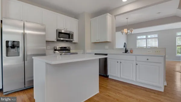 $3,300 | 4724 Hanrahan Place, Alexandria, VA 22309