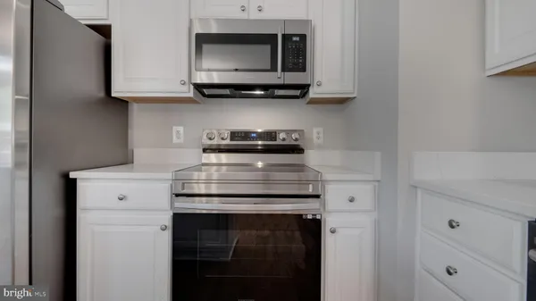 $3,300 | 4724 Hanrahan Place, Alexandria, VA 22309