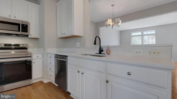 $3,300 | 4724 Hanrahan Place, Alexandria, VA 22309