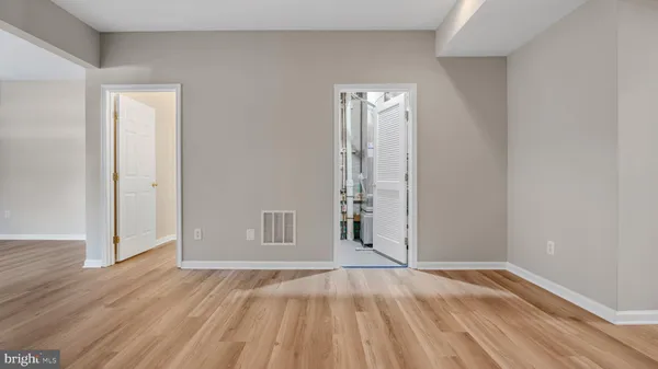 $3,300 | 4724 Hanrahan Place, Alexandria, VA 22309