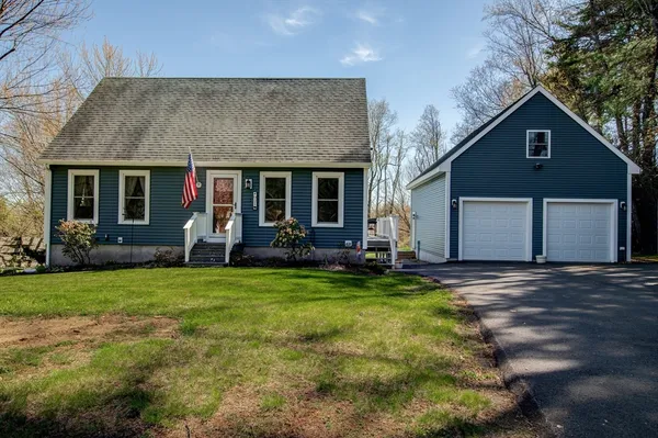$429,900 | 921 Wauwinet Road, Barre, MA 01005