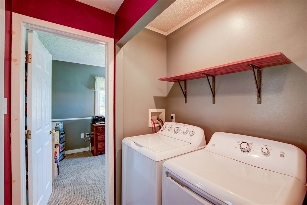 921 Wauwinet Road Barre, MA 01005 - Photo 16 of 39