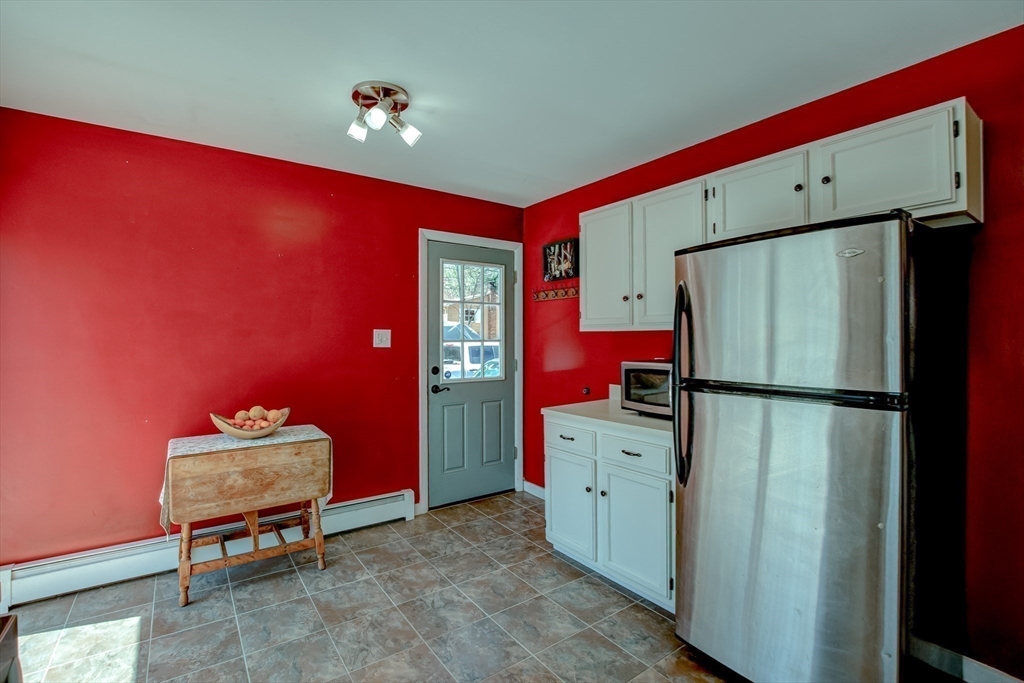 921 Wauwinet Road Barre, MA 01005 - Photo 9 of 39