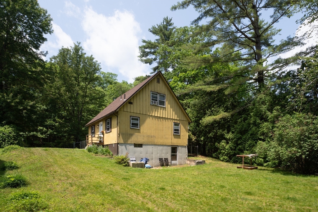 392 Monson Turnpike Road Ware, MA 01082 - Photo 31 of 34