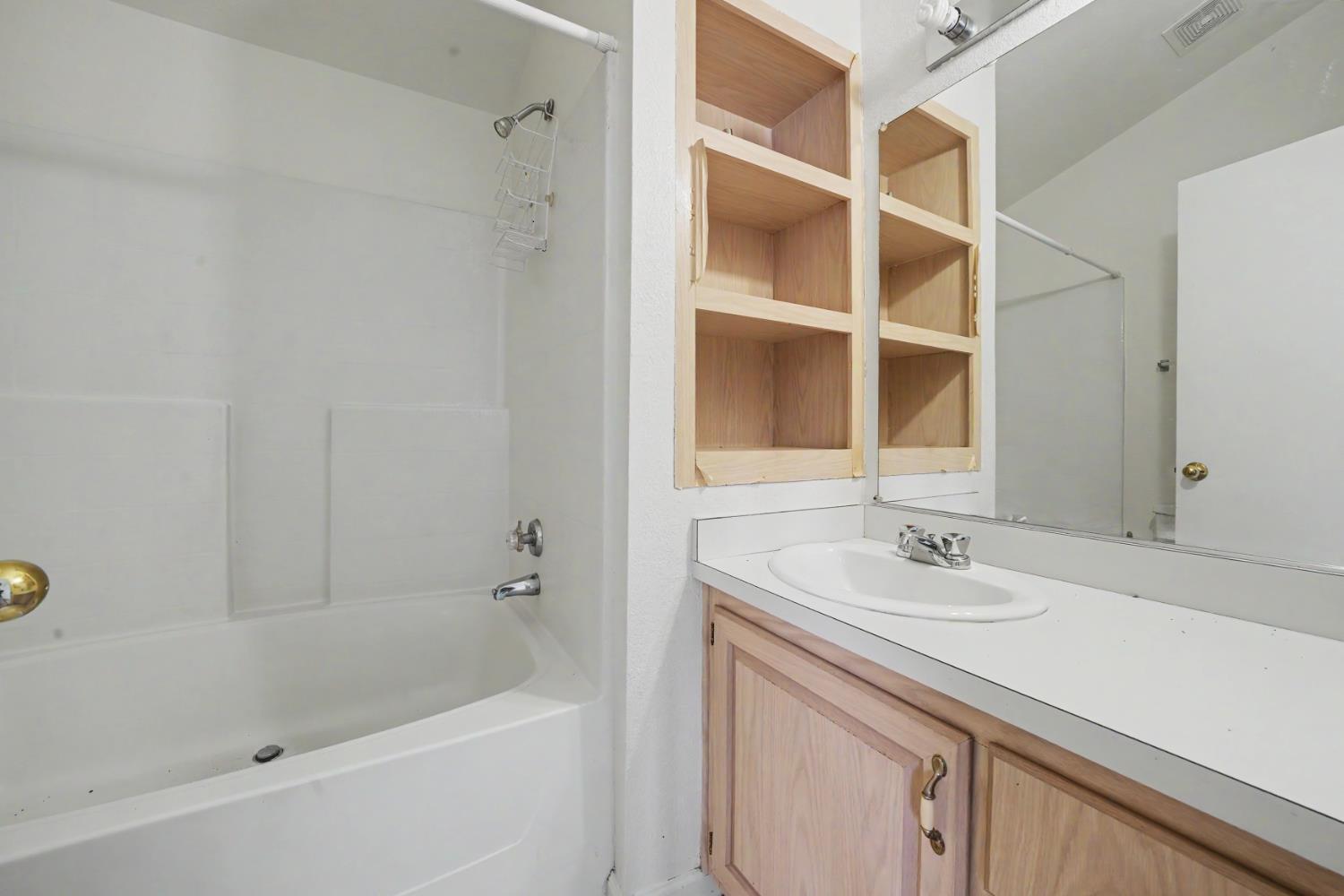 3155 Hawver Road San Andreas, CA 95249 - Photo 54 of 63 Bath