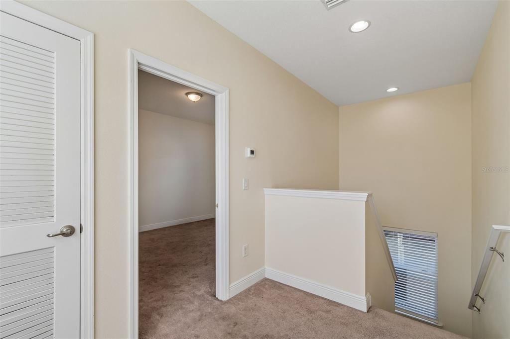 2322 West Chestnut Street Tampa, FL 33607 - Photo 15 of 27 a view of a hallway with closet area