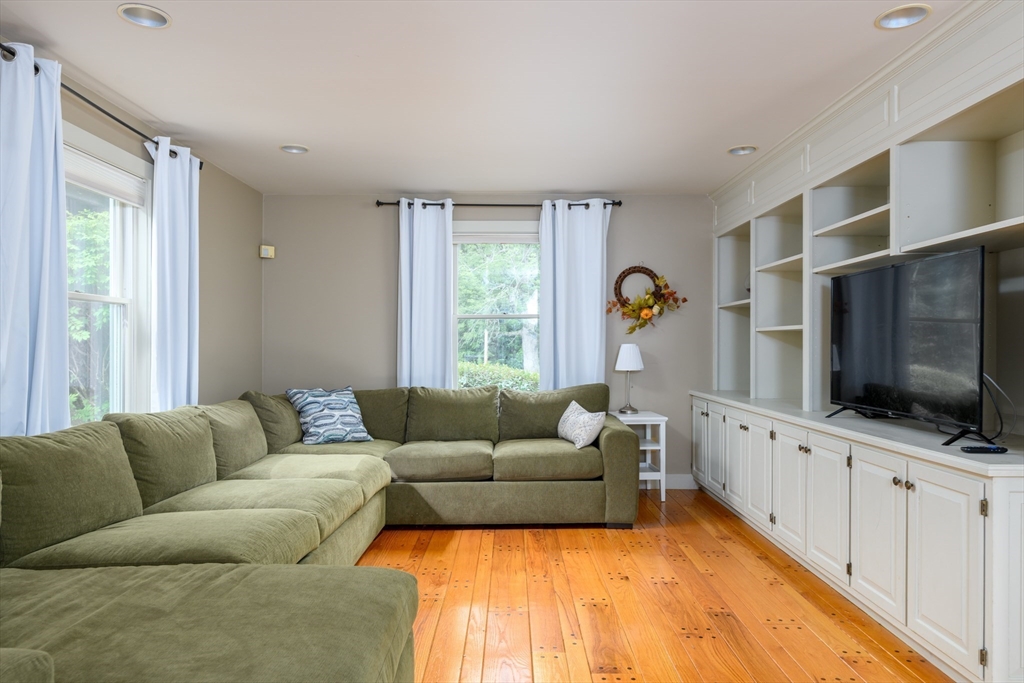 270 Ball Hill Road Princeton, MA 01541 - Photo 11 of 42 Gallery Image 11