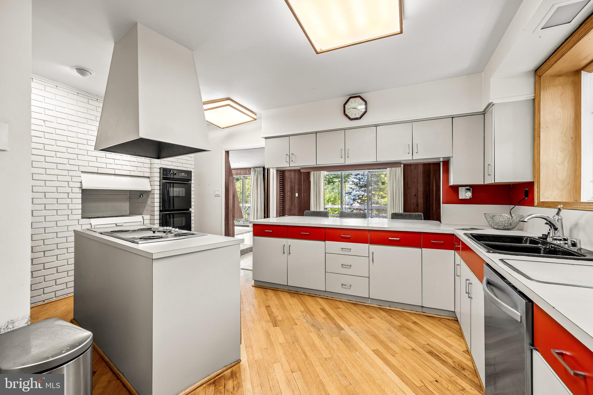 3310 Midfield Road Baltimore, MD 21208 - Photo 13 of 65