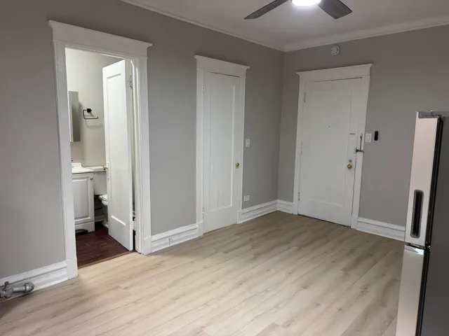 $1,195 | 4363 North Kenmore Avenue, Unit 209, Chicago, IL 60613