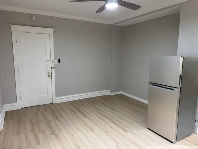 $1,195 | 4363 North Kenmore Avenue, Unit 209, Chicago, IL 60613