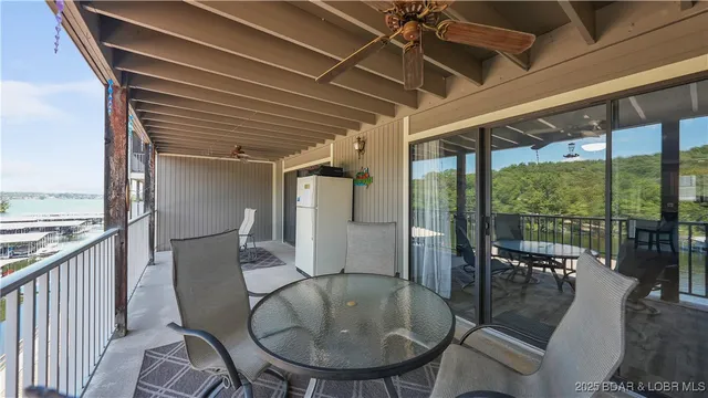 $295,000 | 611 Lazy Days Road, Unit V6, Osage Beach, MO 65065