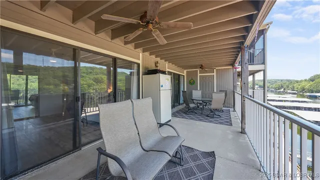 $295,000 | 611 Lazy Days Road, Unit V6, Osage Beach, MO 65065