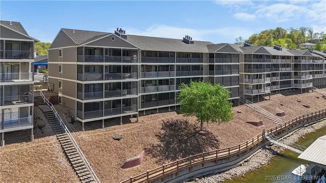 $295,000 | 611 Lazy Days Road, Unit V6, Osage Beach, MO 65065