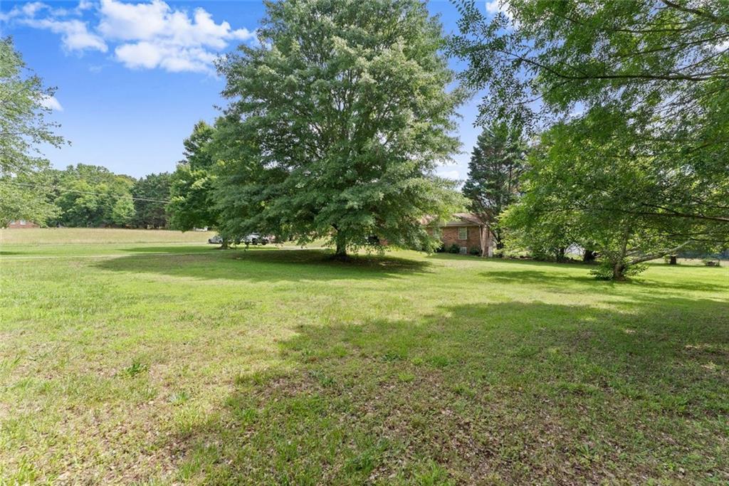 5590 Howard Road Cumming, GA 30040 - Photo 18 of 32