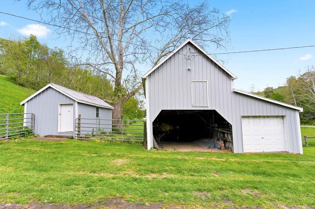 120 Center Highlands Road Waynesburg, PA 15370 - Photo 41 of 47