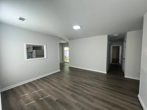 $1,475 | 342 Dorchester Manor Boulevard, Unit B, North Charleston, SC 29420