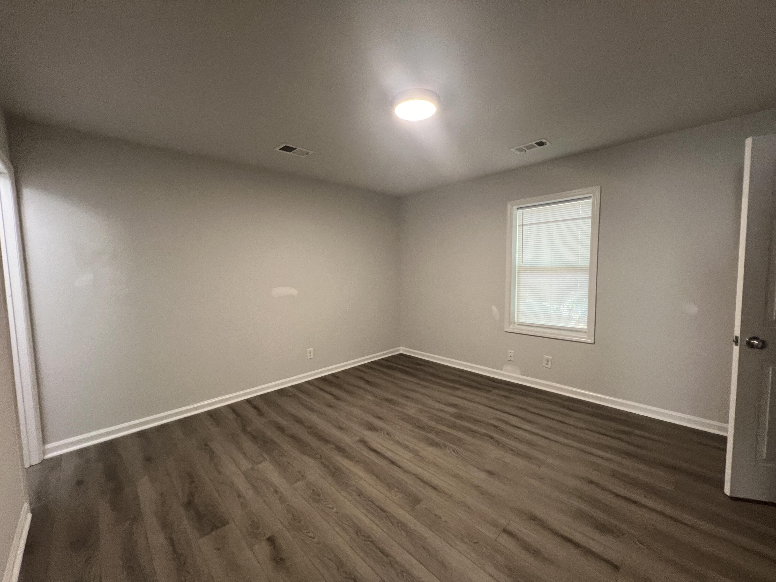 342 Dorchester Manor Boulevard, Unit B North Charleston, SC 29420 - Photo 5 of 7 IMG_2914