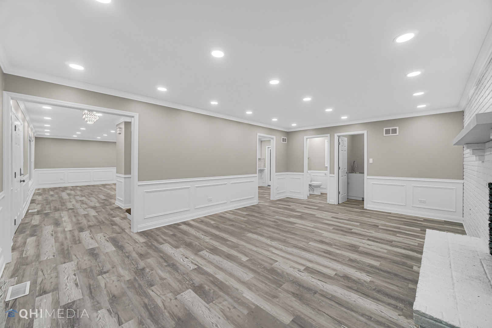 Undisclosed Address Olympia Fields, IL 60461 - Photo 15 of 38 a view of an empty room