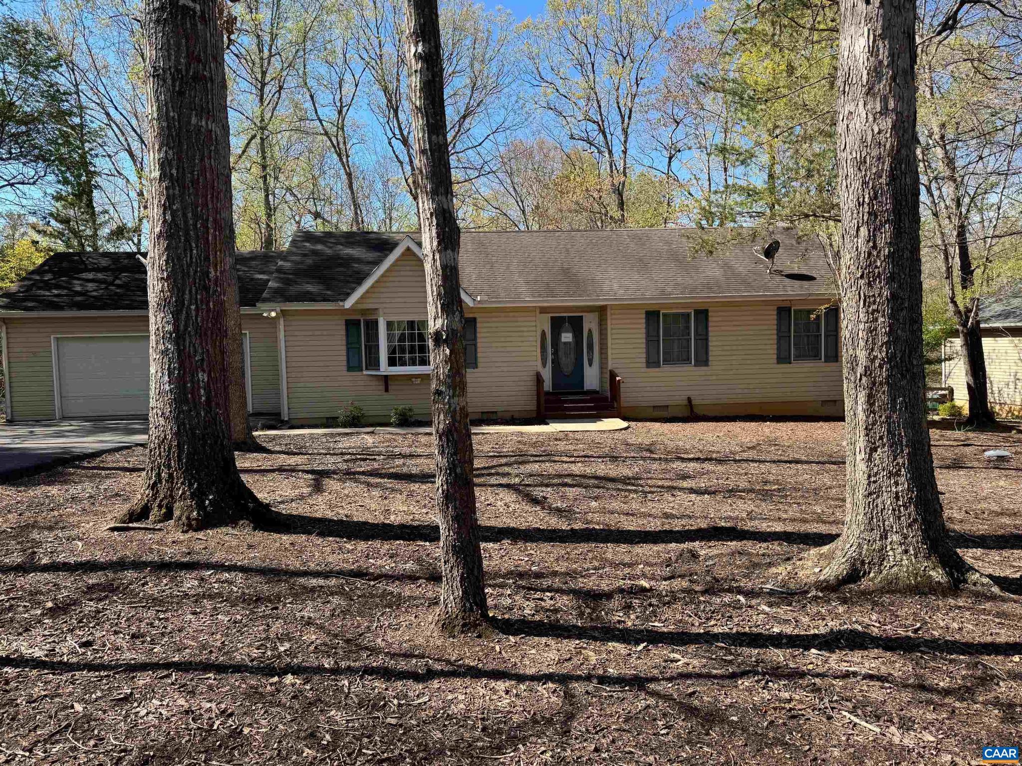 37 Laguna Road Palmyra, VA 22963 - Photo 1 of 2