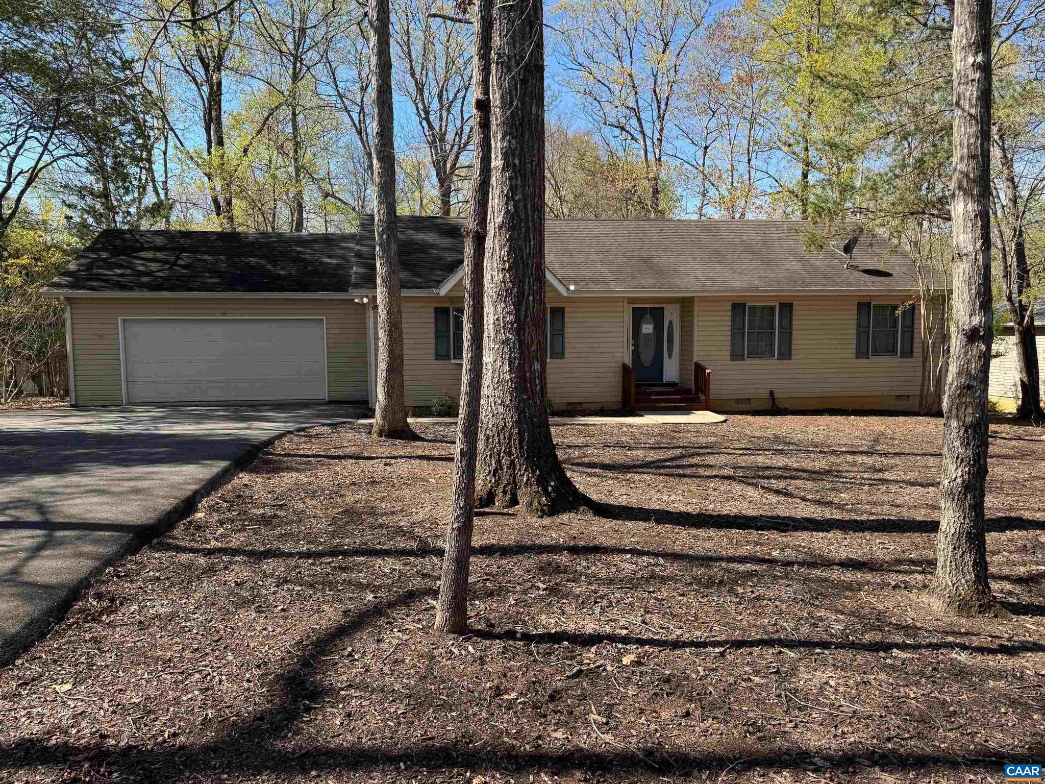 37 Laguna Road Palmyra, VA 22963 - Photo 2 of 2