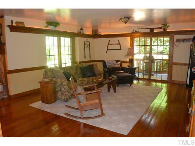 11909 Straight A Way Lane Raleigh, NC 27613 - Photo 15 of 22 Living Room
