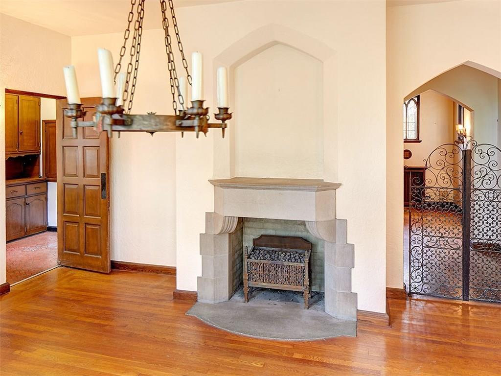 Dining room. Butler's pantry on the left and gate on the right.