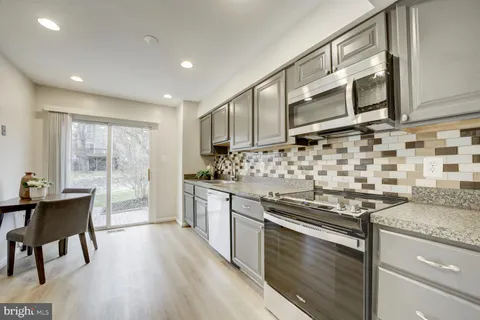 $518,500 | 10320 Castlehedge Terrace, Silver Spring, MD 20902