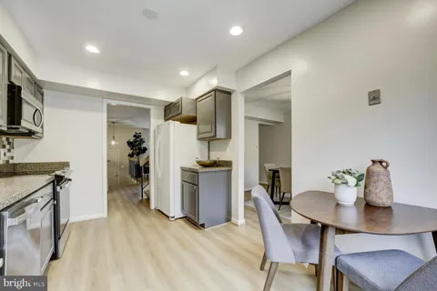 $518,500 | 10320 Castlehedge Terrace, Silver Spring, MD 20902