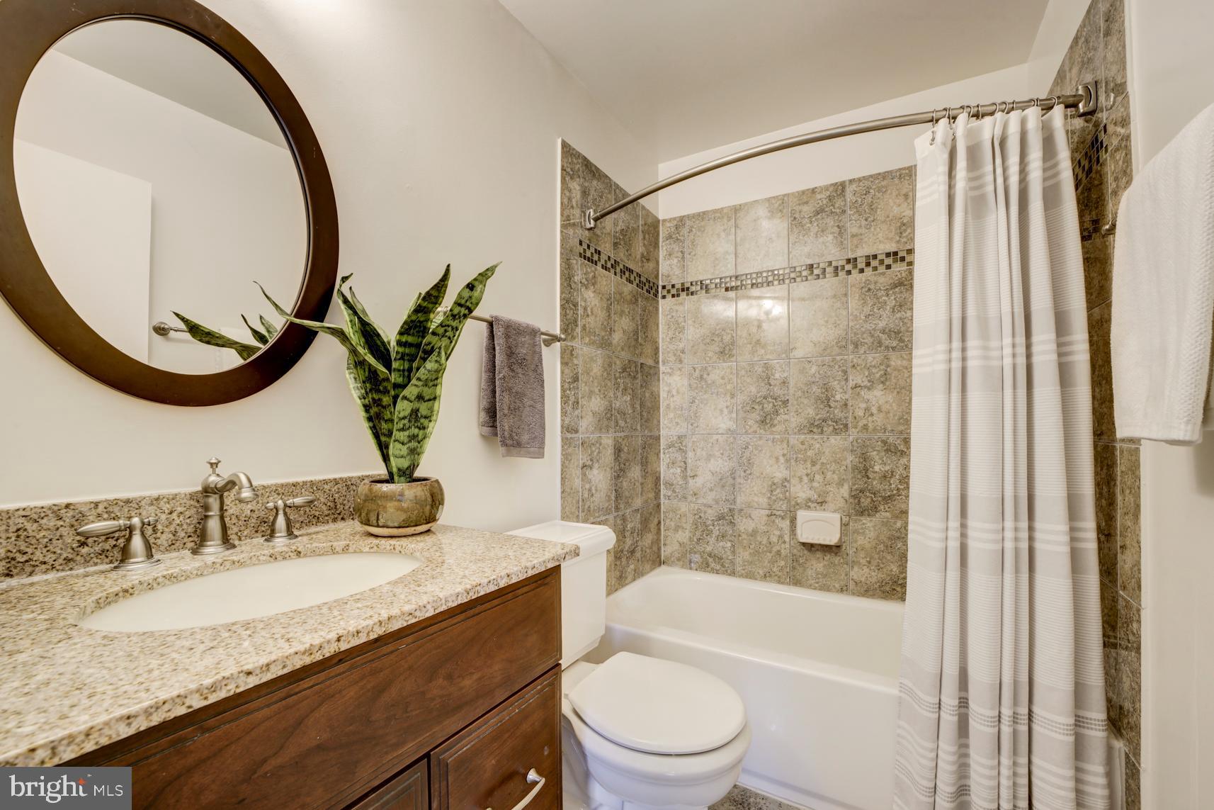 10320 Castlehedge Terrace Silver Spring, MD 20902 - Photo 19 of 34