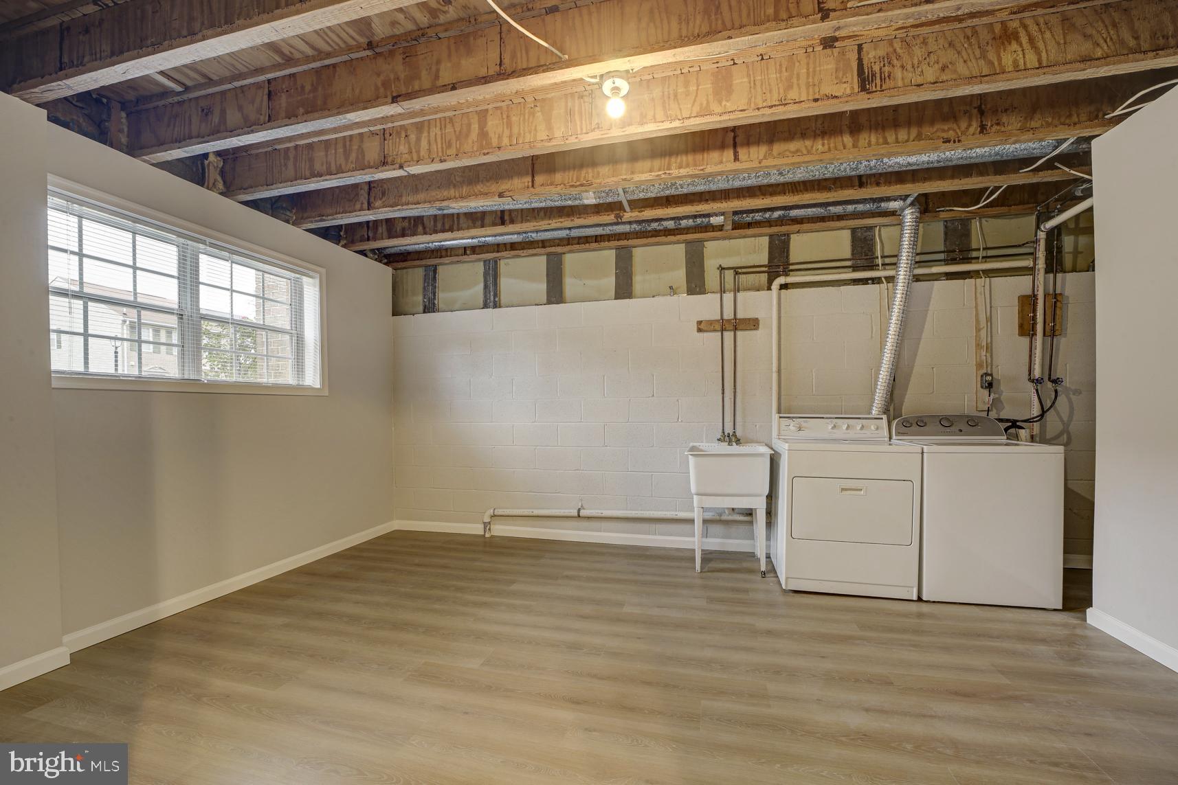 10320 Castlehedge Terrace Silver Spring, MD 20902 - Photo 26 of 34