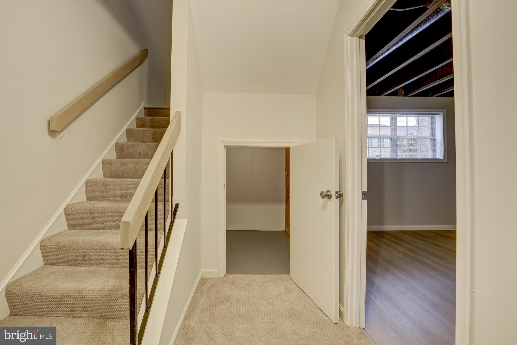 10320 Castlehedge Terrace Silver Spring, MD 20902 - Photo 27 of 34