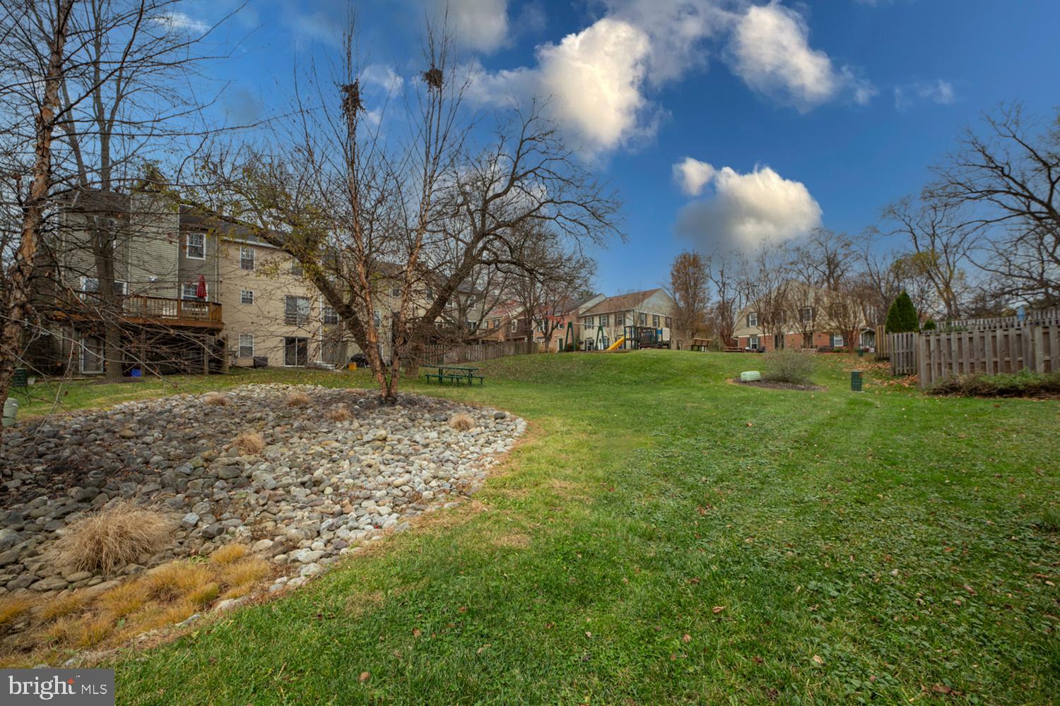 10320 Castlehedge Terrace Silver Spring, MD 20902 - Photo 30 of 34